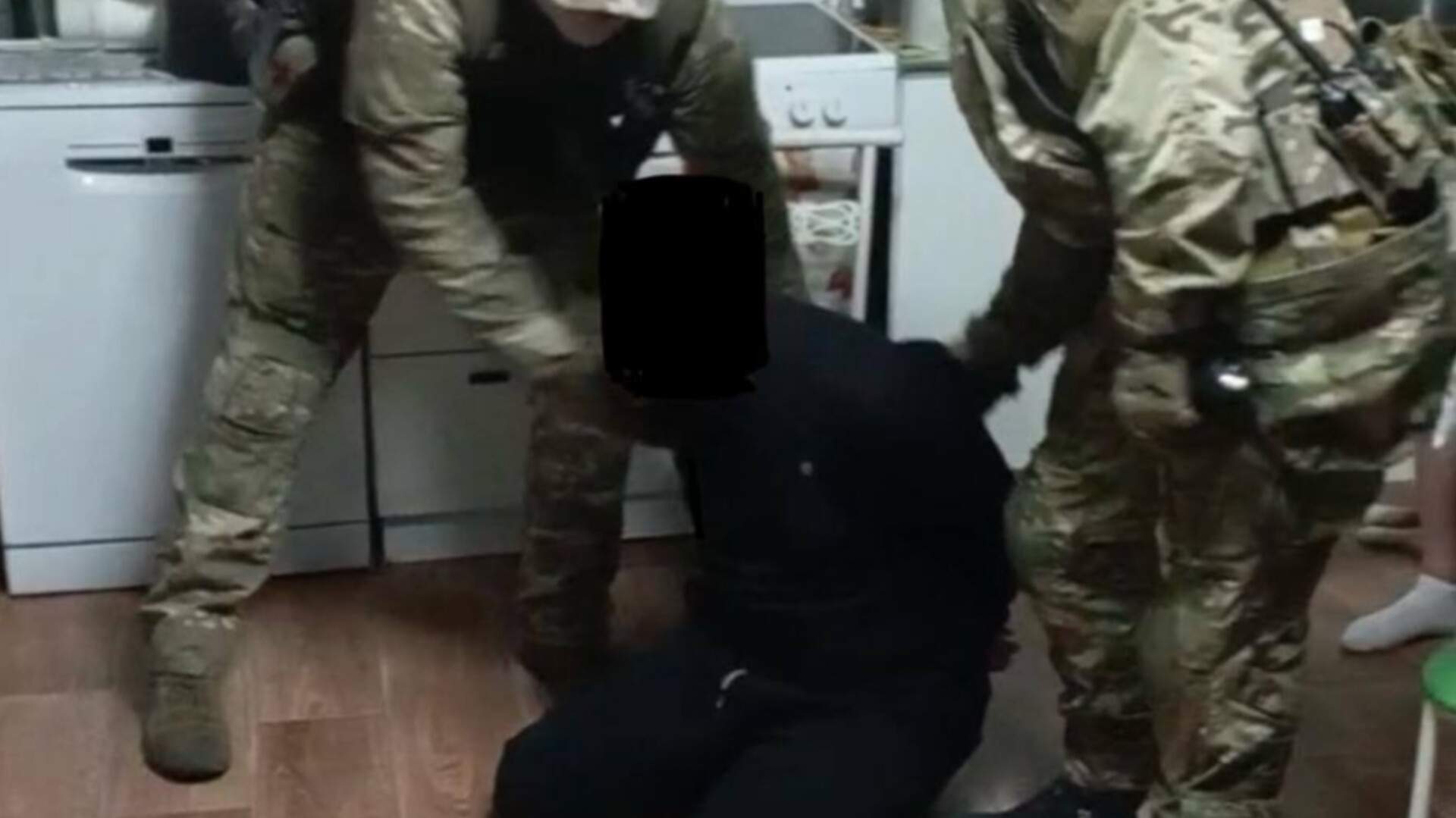Задержан дважды: в селе Центральное задержали беглеца из федерального розыска