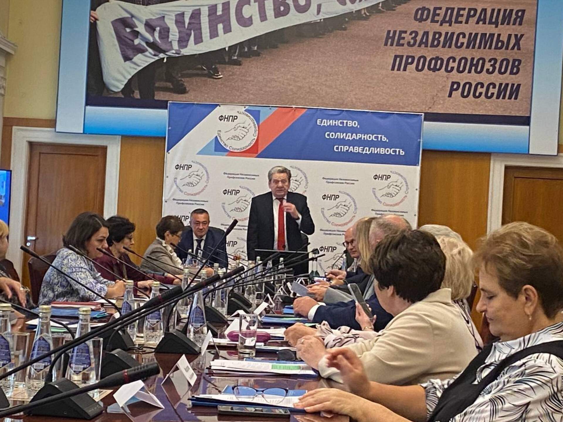 Профсоюзы ЖКХ стран СНГ объединяют усилия в борьбе за достойную оплату труда 