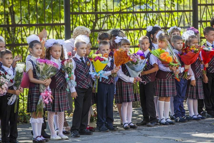 Соцвыплата на школьную форму в Приморье проводится по новым правилам