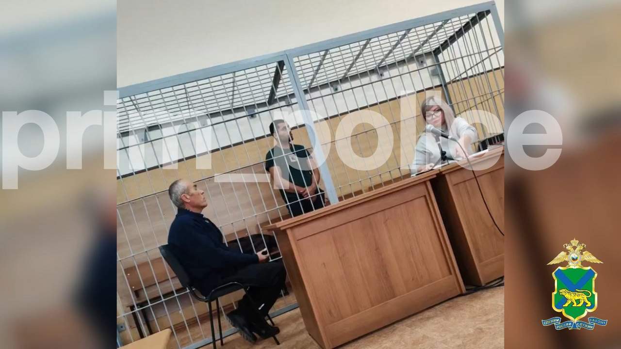 В Спасске-Дальнем мигрант пытался откупиться от выдворения крупной взяткой